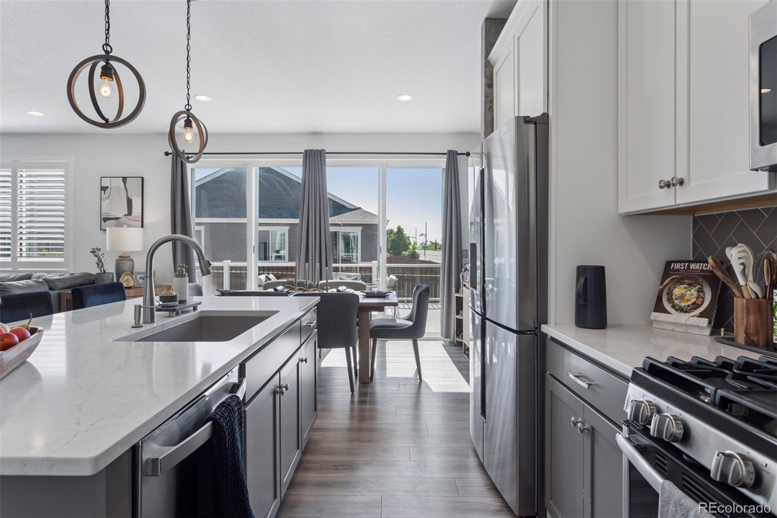 MLS Image #10 for 25106 e 1st avenue,aurora, Colorado