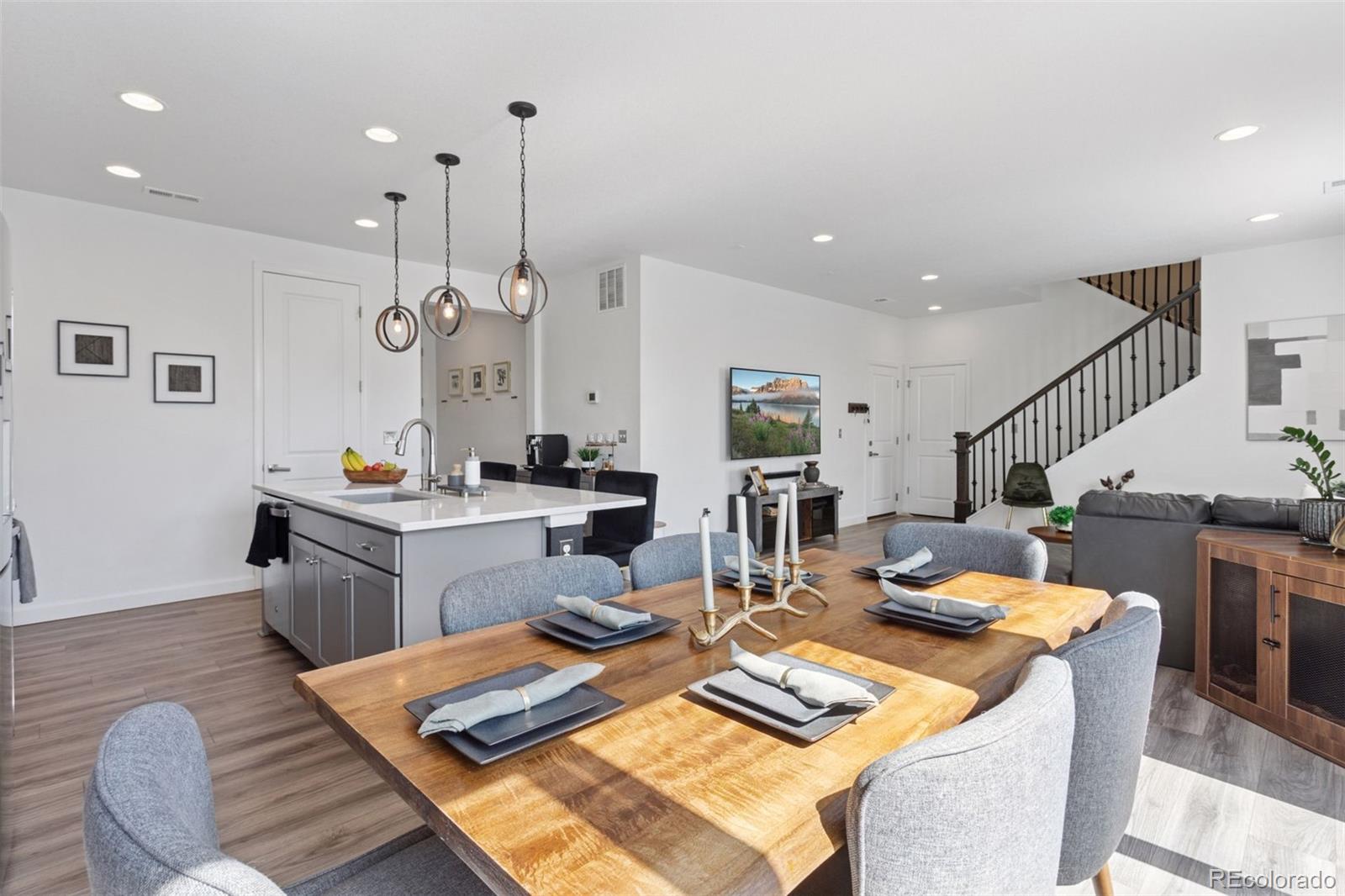 MLS Image #18 for 25106 e 1st avenue,aurora, Colorado