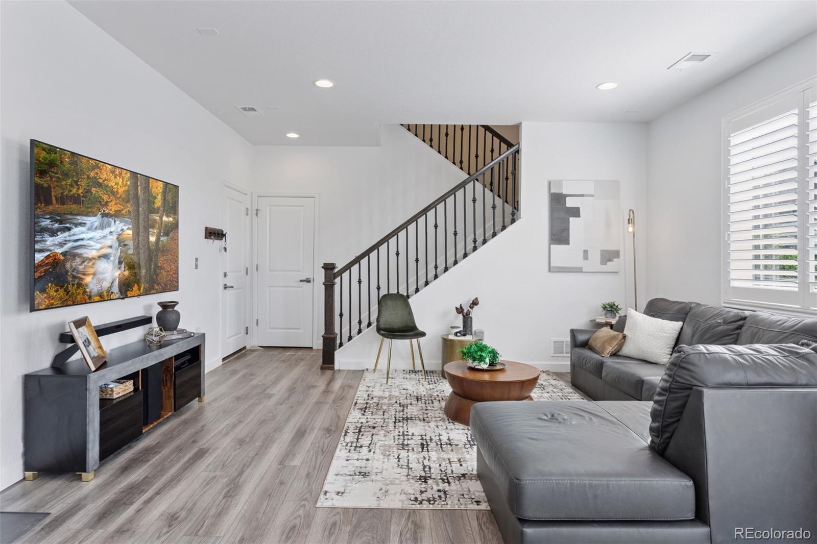 MLS Image #20 for 25106 e 1st avenue,aurora, Colorado