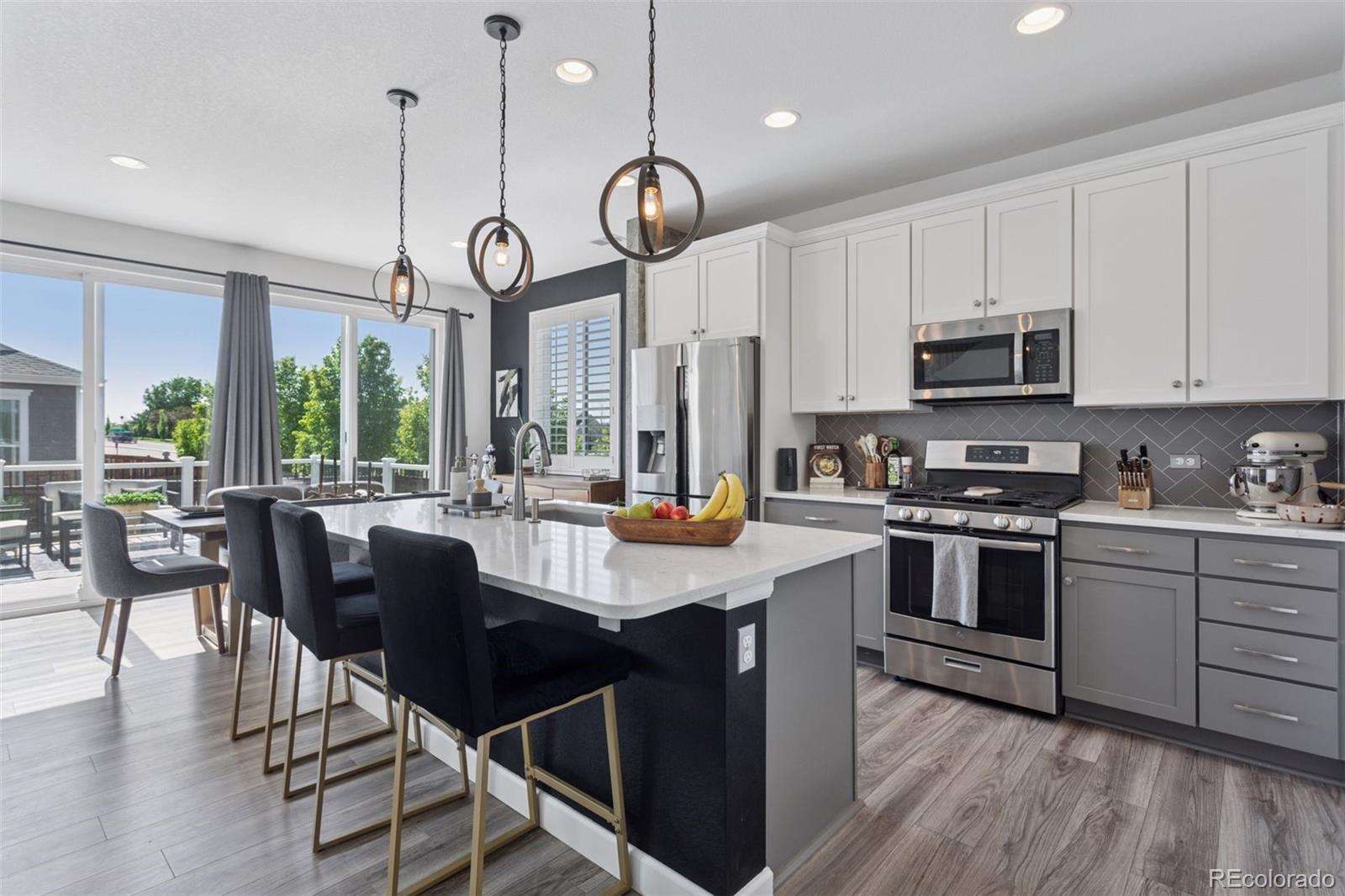 MLS Image #8 for 25106 e 1st avenue,aurora, Colorado