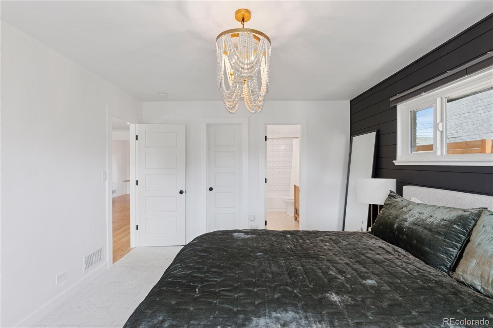 MLS Image #14 for 3440 n harrison street,denver, Colorado