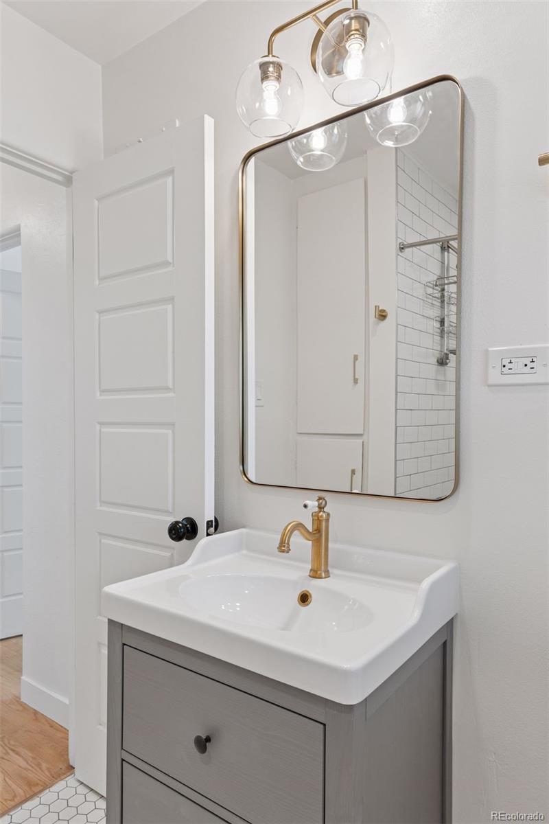MLS Image #20 for 3440 n harrison street,denver, Colorado