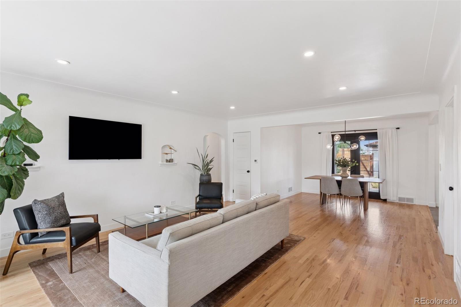 MLS Image #5 for 3440 n harrison street,denver, Colorado