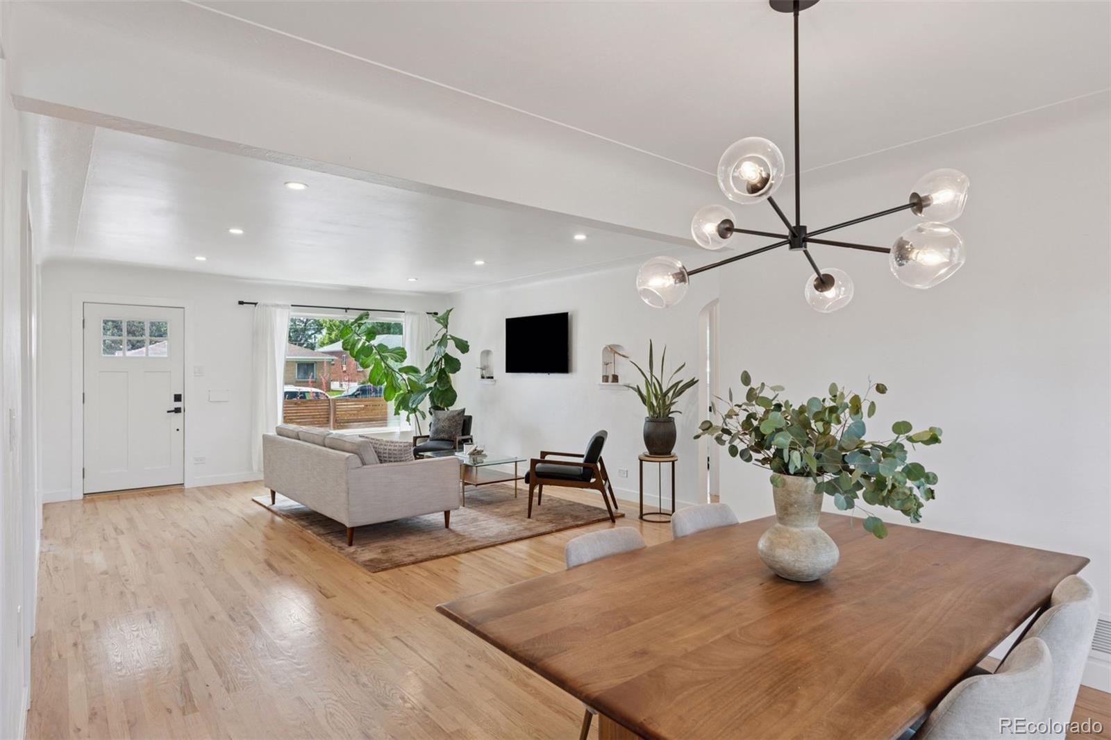 MLS Image #8 for 3440 n harrison street,denver, Colorado