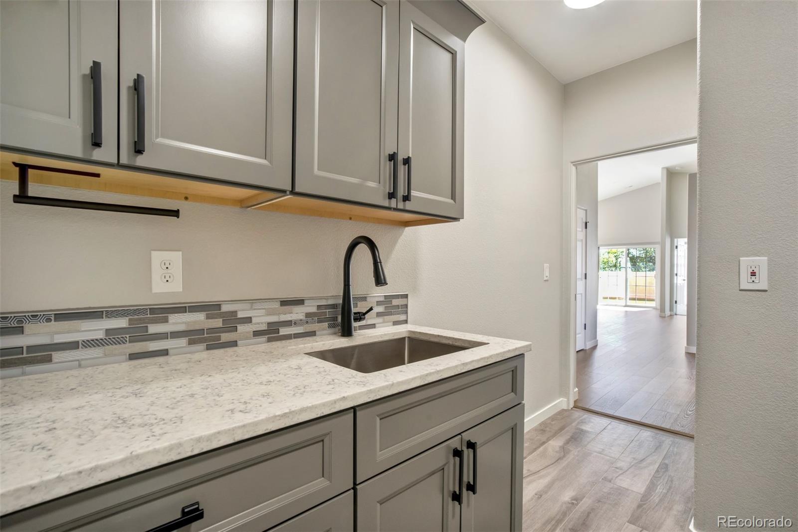 MLS Image #12 for 5115  vista del norte point,colorado springs, Colorado