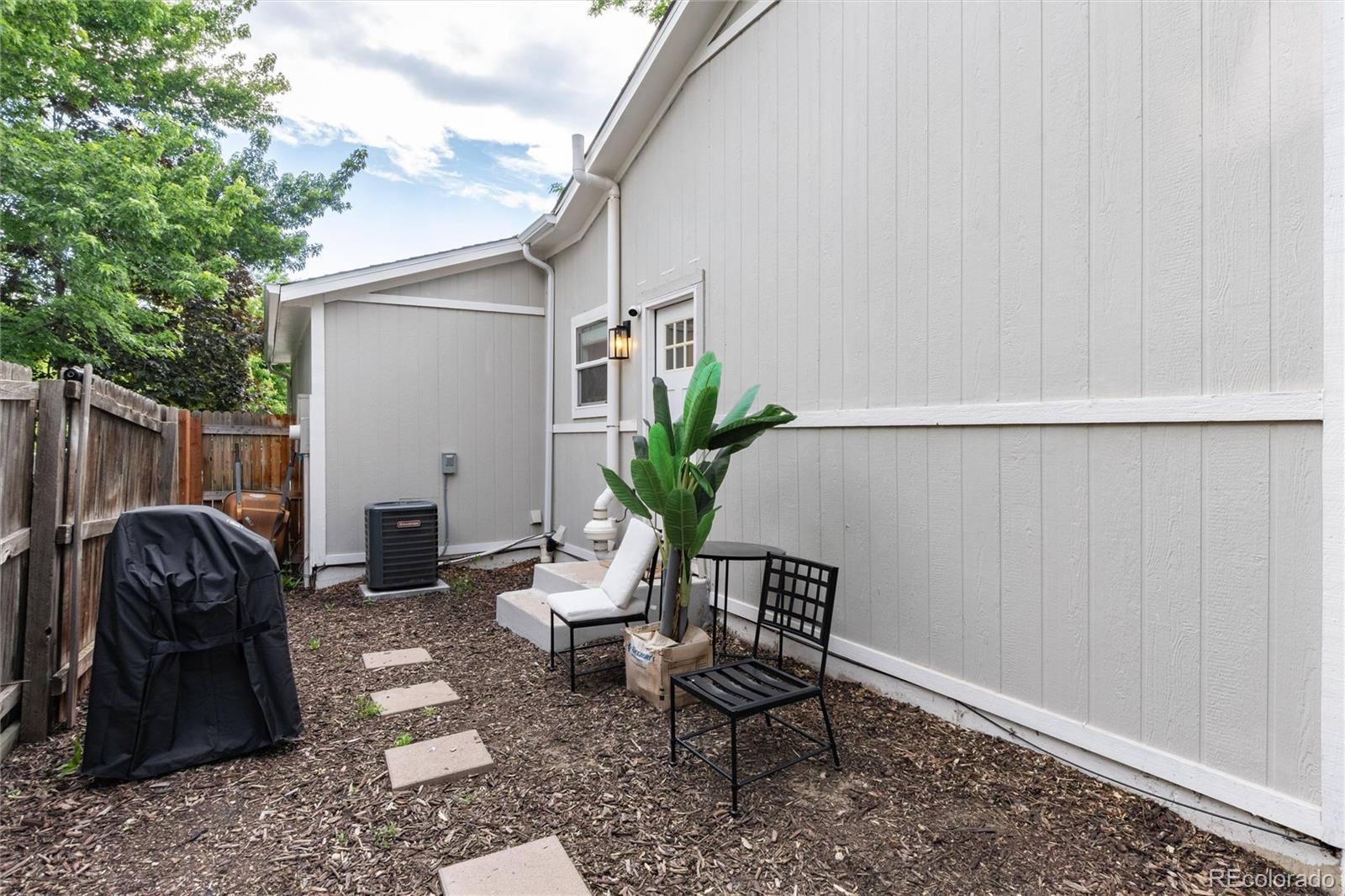 MLS Image #24 for 4800 s tabor street,morrison, Colorado