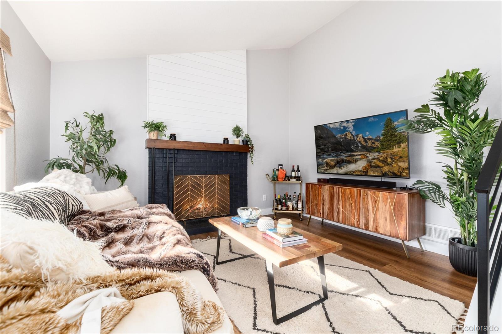MLS Image #4 for 4800 s tabor street,morrison, Colorado