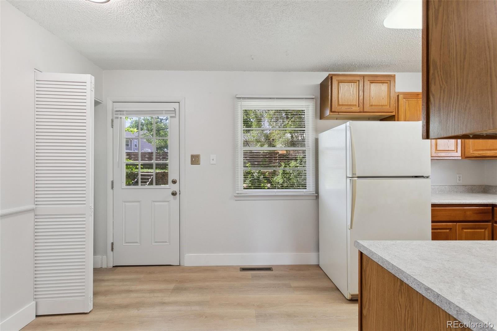 MLS Image #8 for 2739  ron court,colorado springs, Colorado