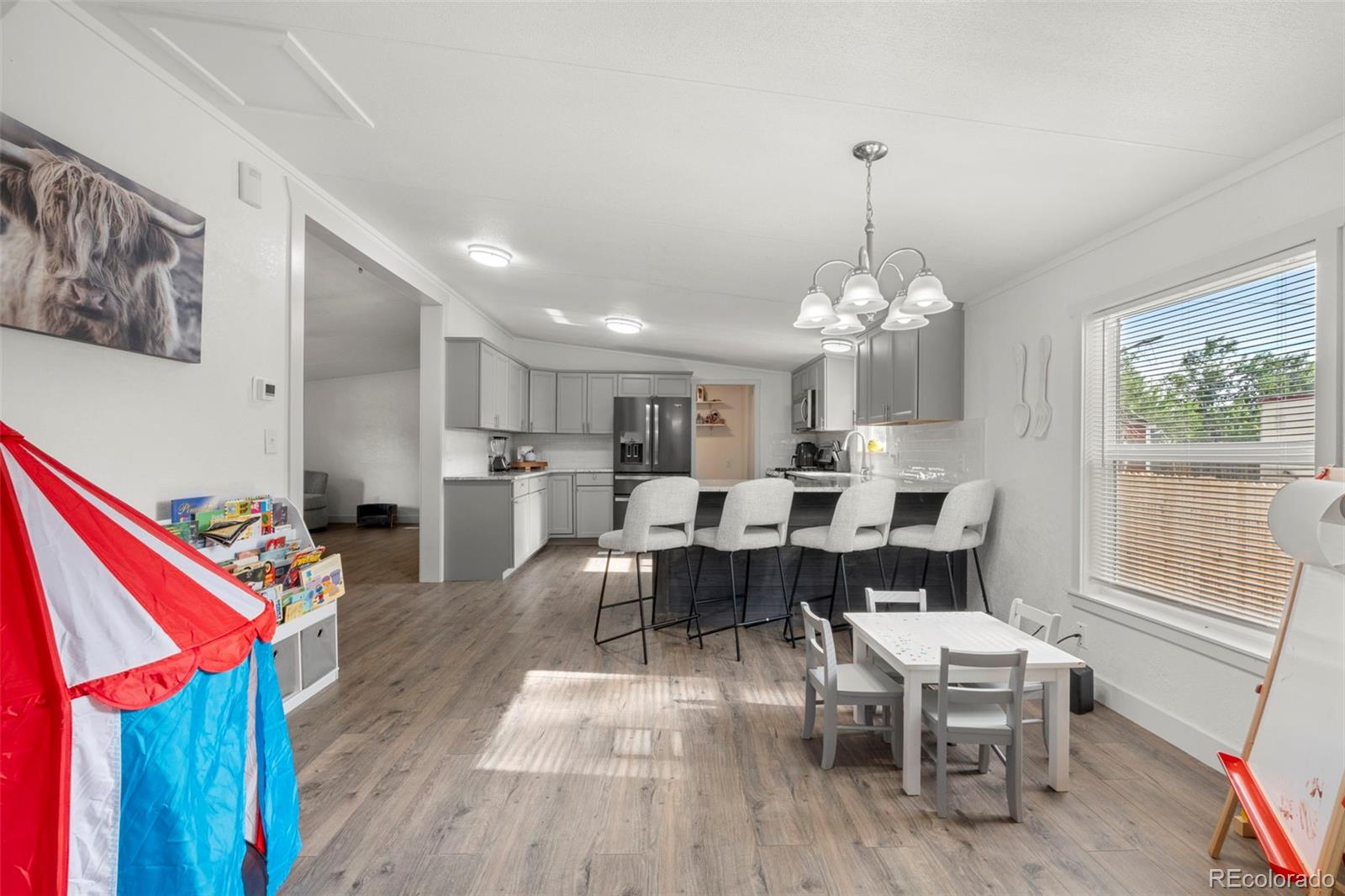 MLS Image #6 for 811  plum avenue,lochbuie, Colorado