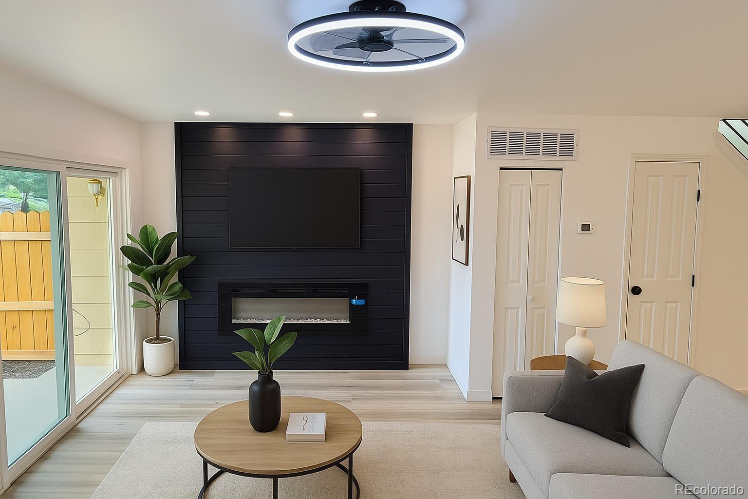 MLS Image #3 for 2218  coronado parkway,denver, Colorado