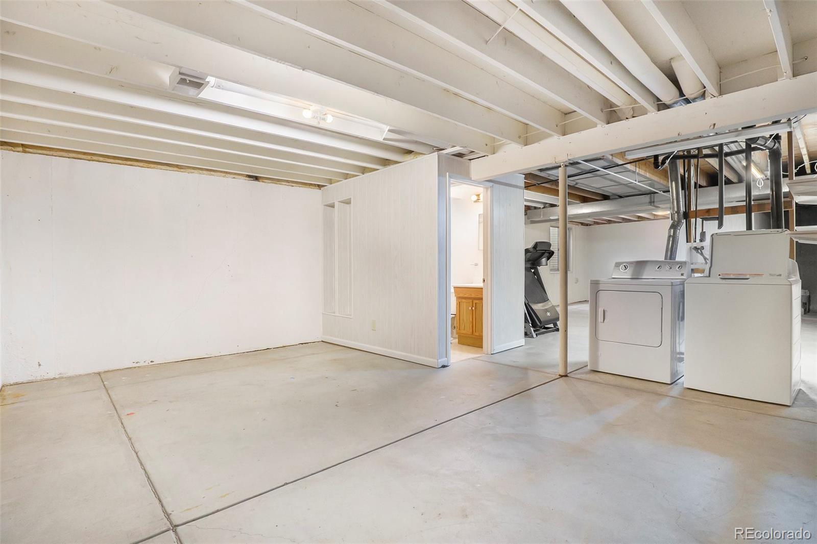 MLS Image #11 for 523 e long court,littleton, Colorado