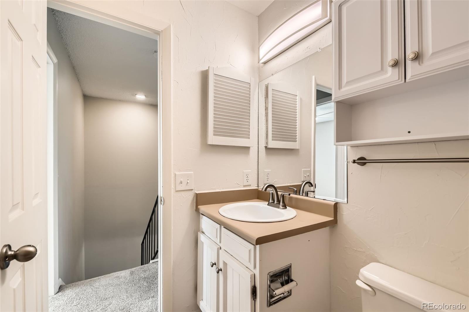 MLS Image #14 for 8717  carr loop,arvada, Colorado
