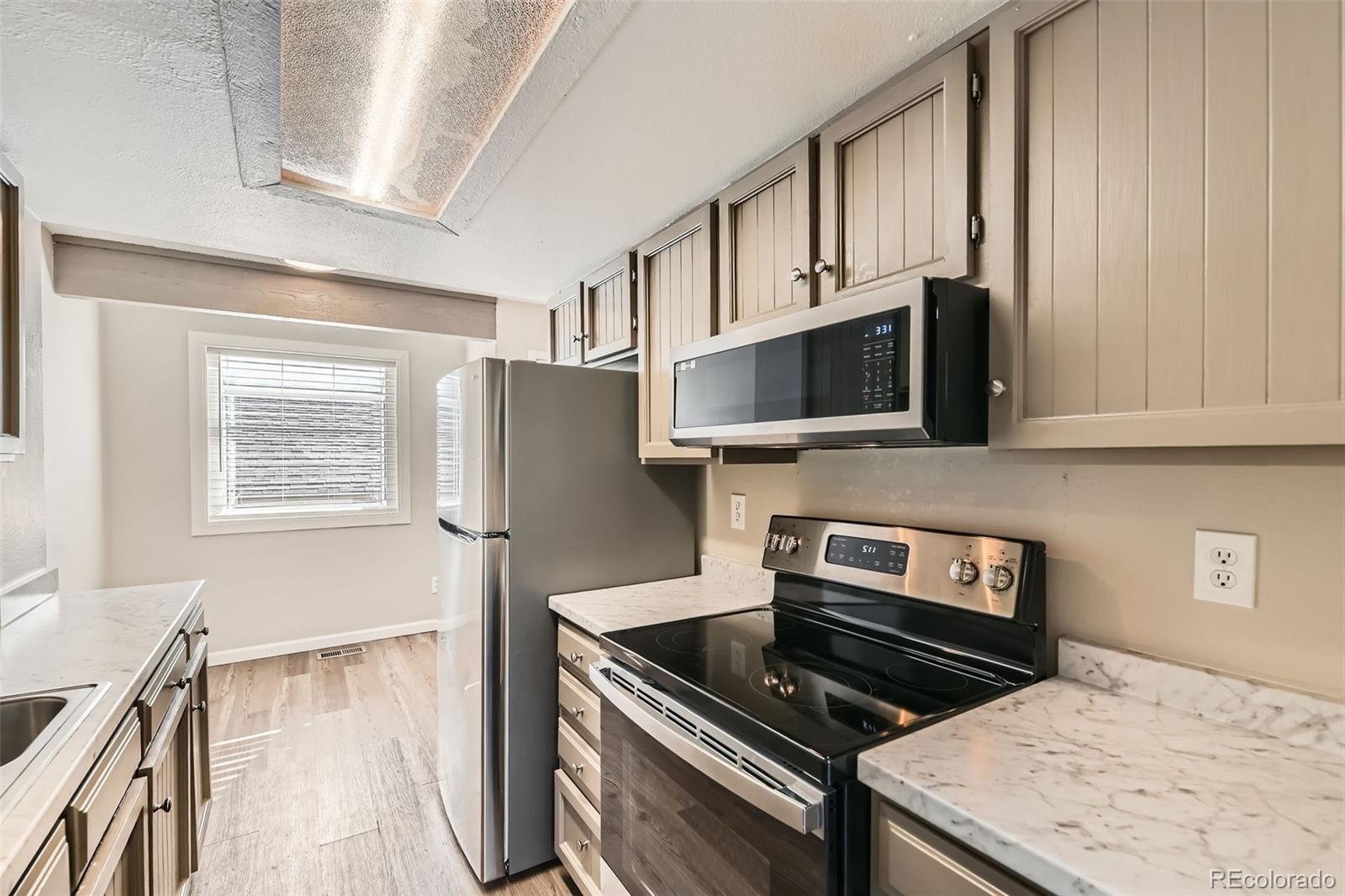 MLS Image #2 for 8717  carr loop,arvada, Colorado