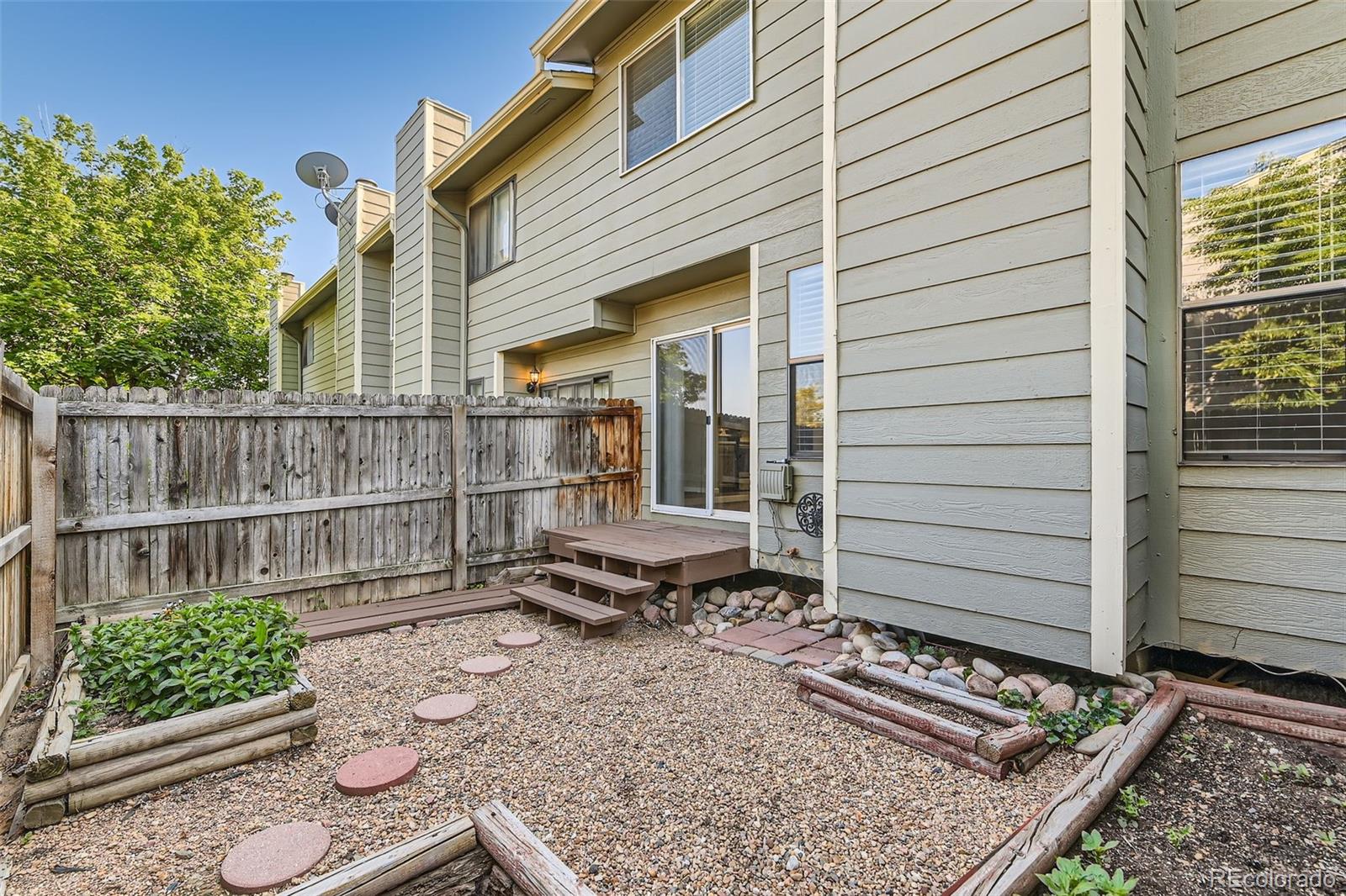 MLS Image #21 for 8717  carr loop,arvada, Colorado