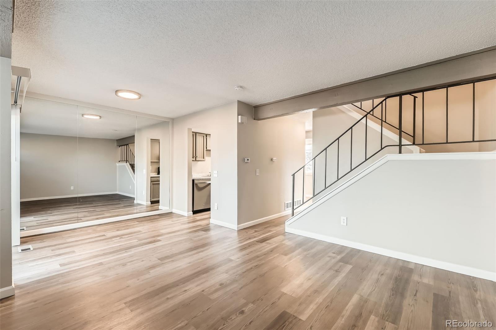 MLS Image #6 for 8717  carr loop,arvada, Colorado