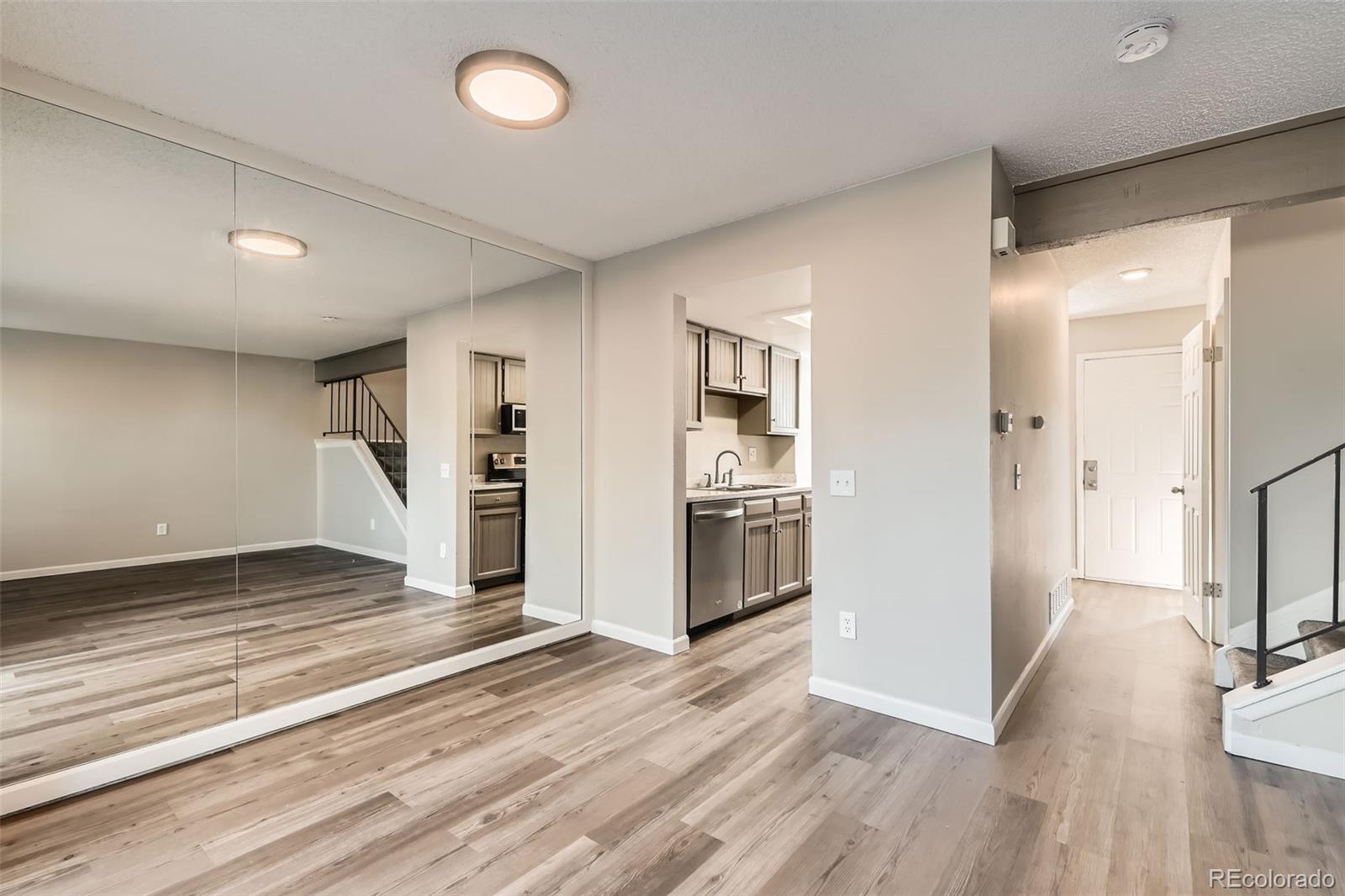 MLS Image #7 for 8717  carr loop,arvada, Colorado