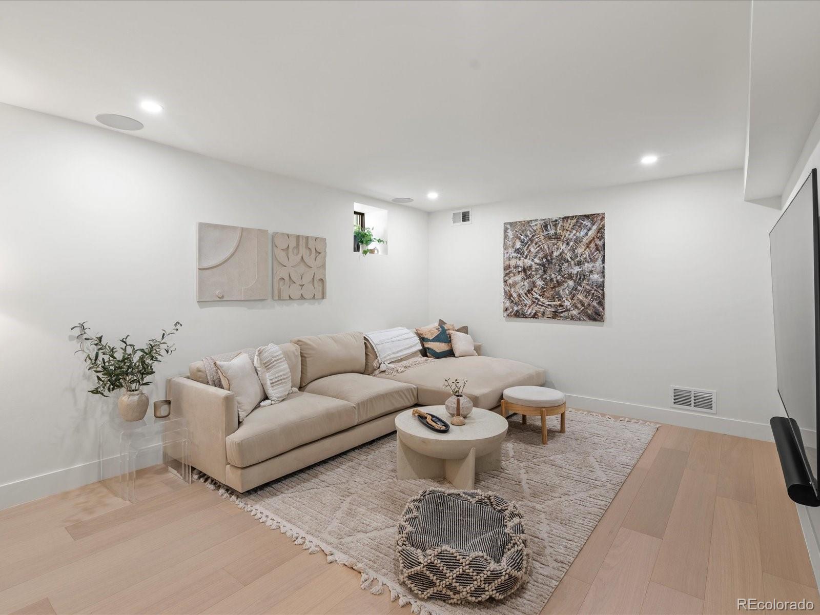 MLS Image #38 for 332 s franklin street,denver, Colorado