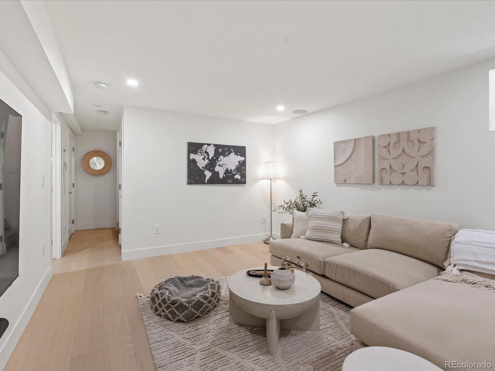MLS Image #39 for 332 s franklin street,denver, Colorado