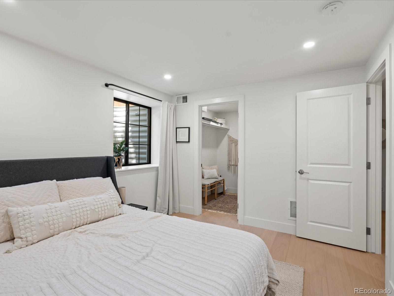 MLS Image #41 for 332 s franklin street,denver, Colorado