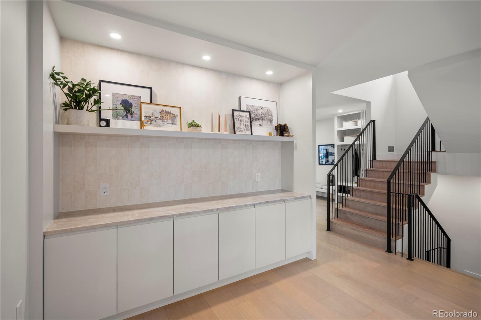 MLS Image #6 for 332 s franklin street,denver, Colorado