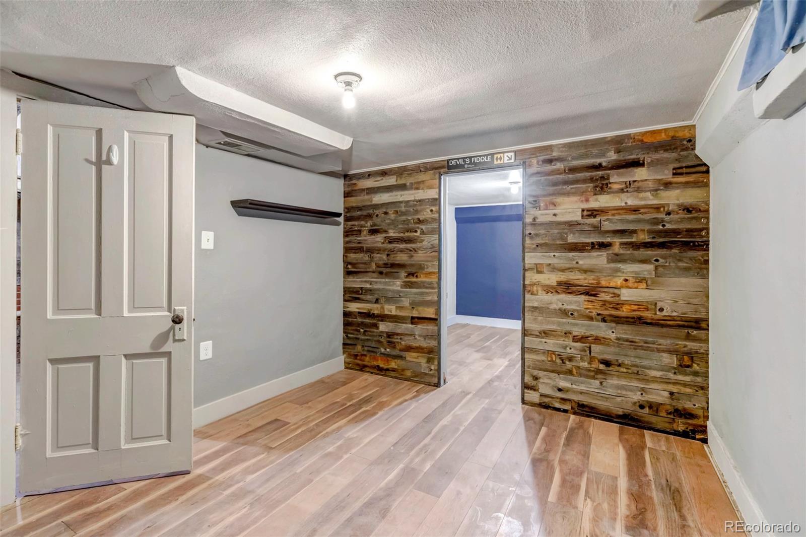 MLS Image #23 for 3151 n elizabeth street,denver, Colorado