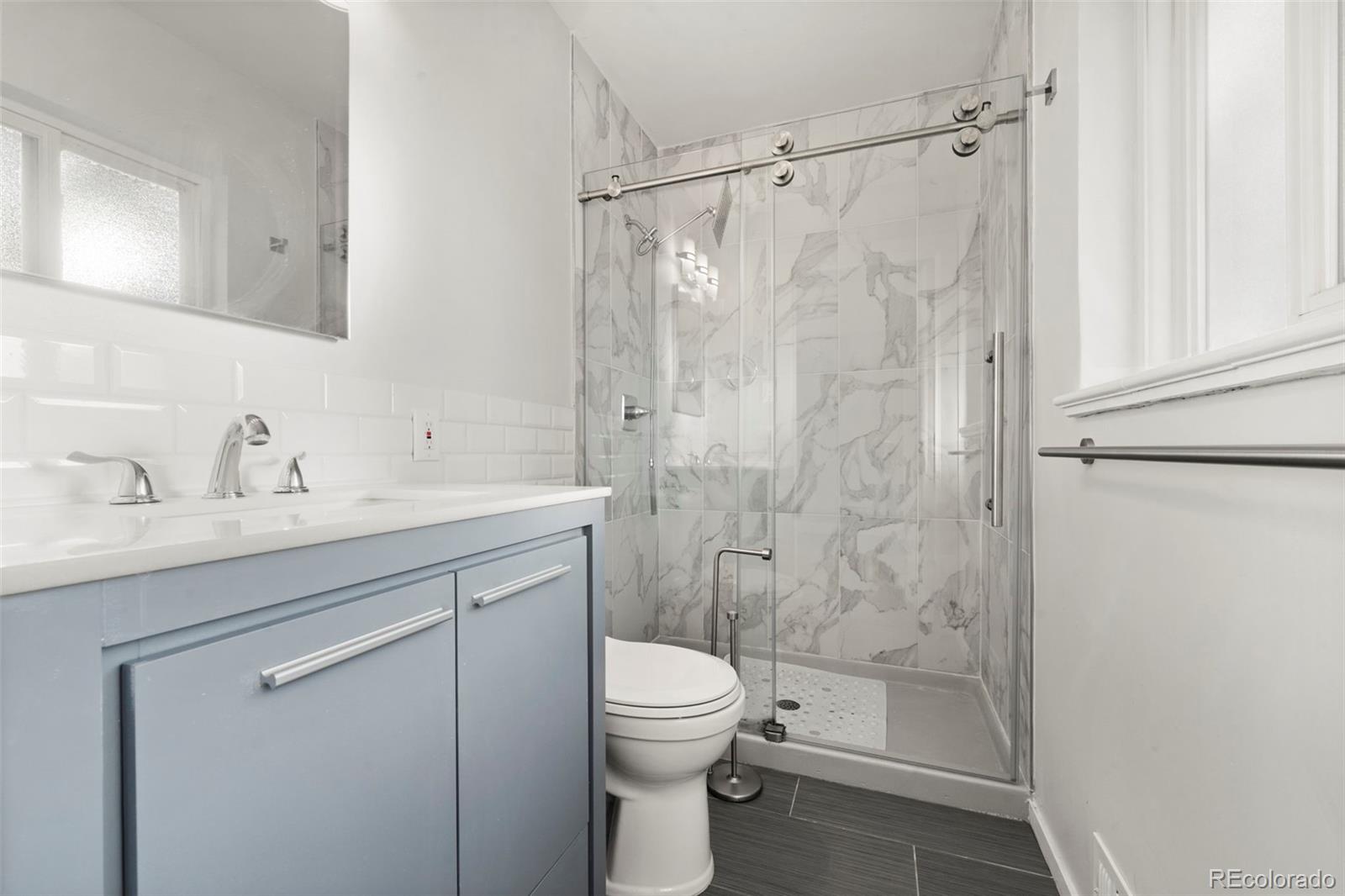 MLS Image #12 for 3565 s holly street,denver, Colorado