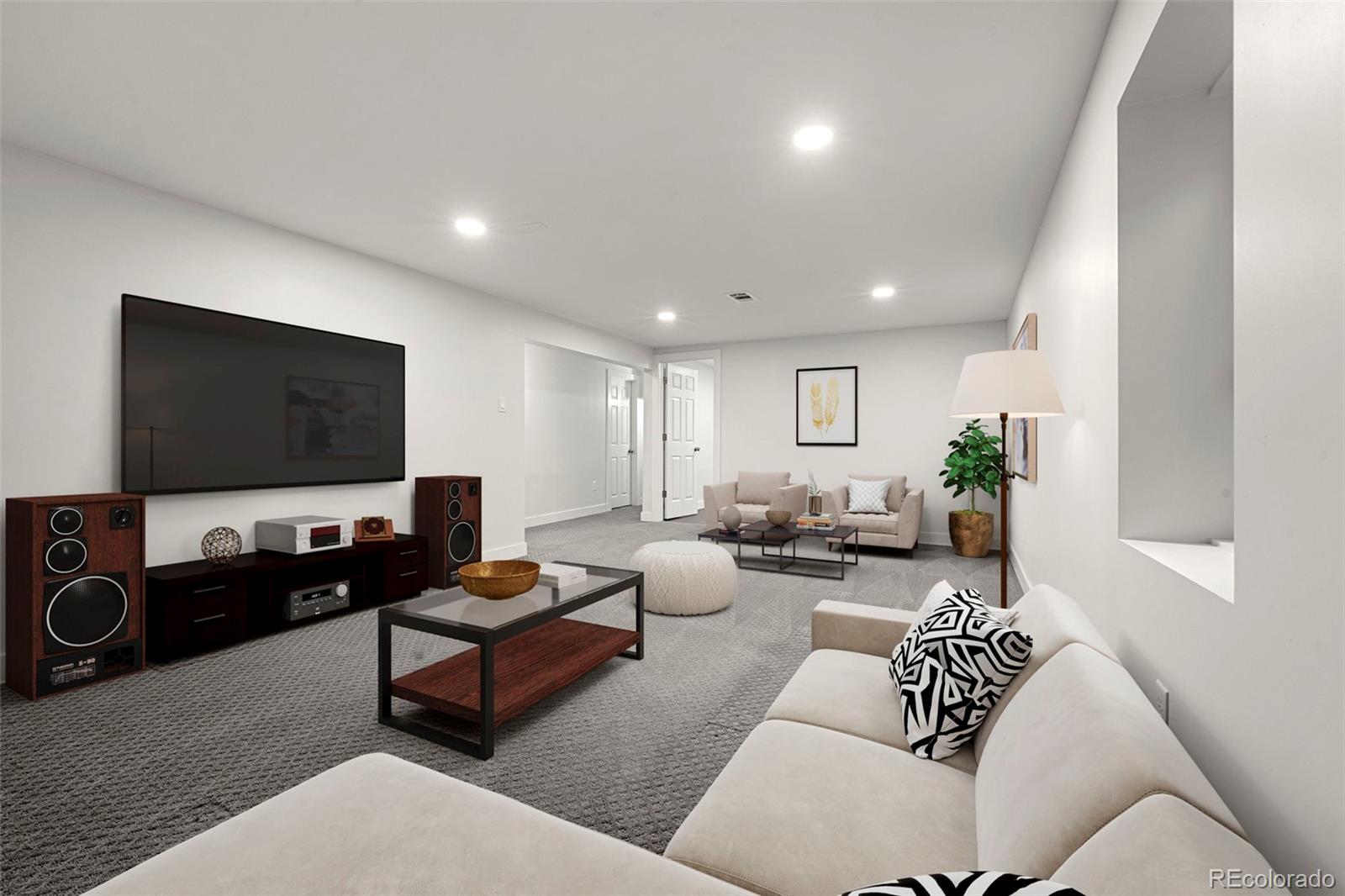 MLS Image #14 for 3565 s holly street,denver, Colorado
