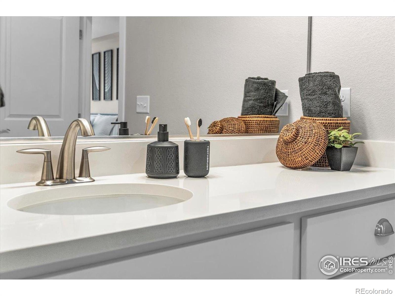 MLS Image #18 for 2608  kansas drive,fort collins, Colorado