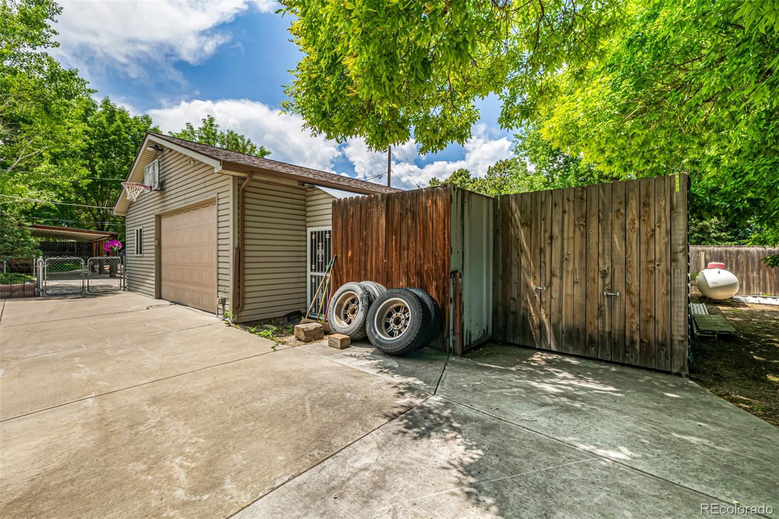 MLS Image #5 for 3525 s brentwood street,lakewood, Colorado