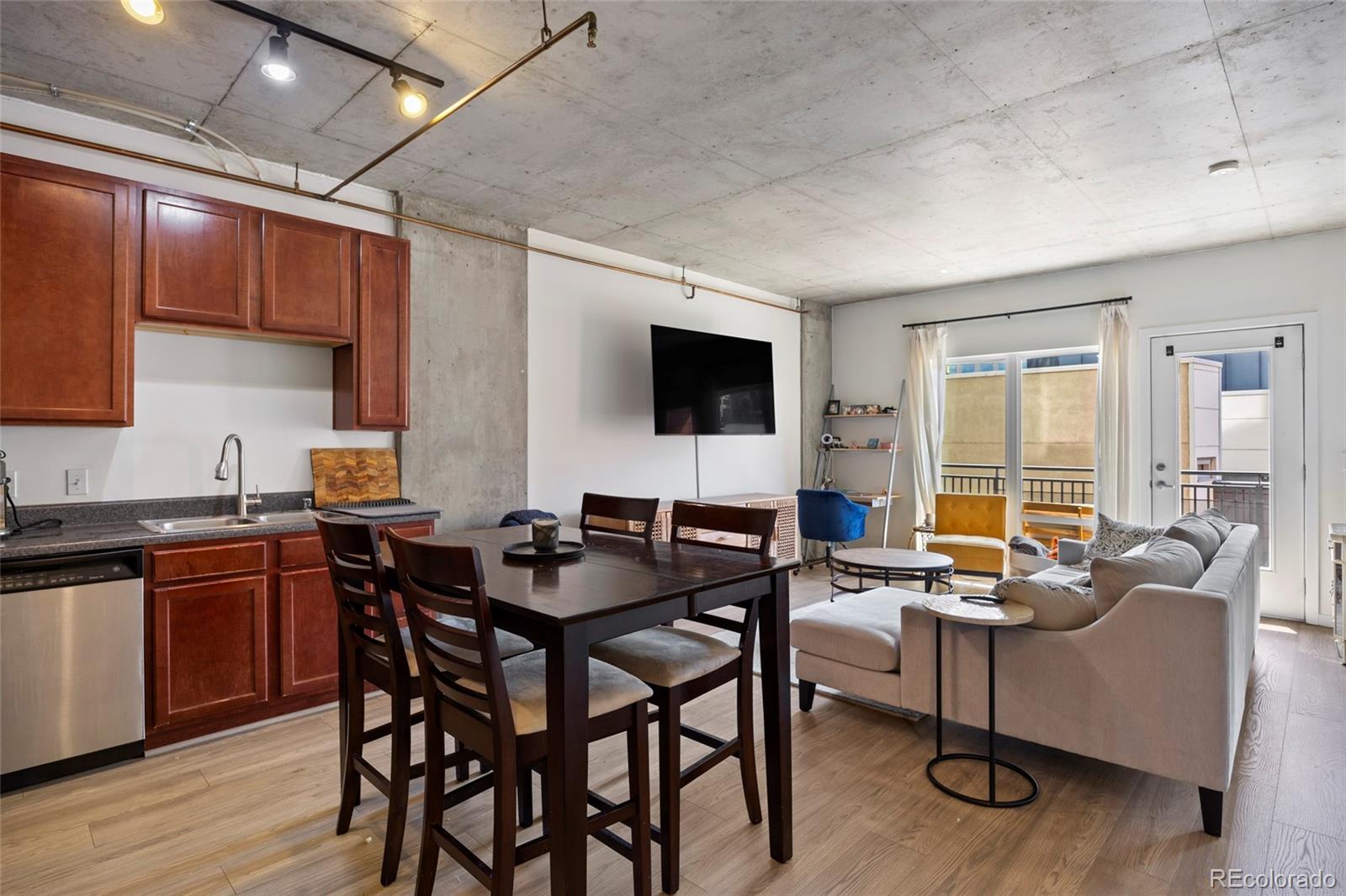 MLS Image #5 for 1475  delgany street,denver, Colorado