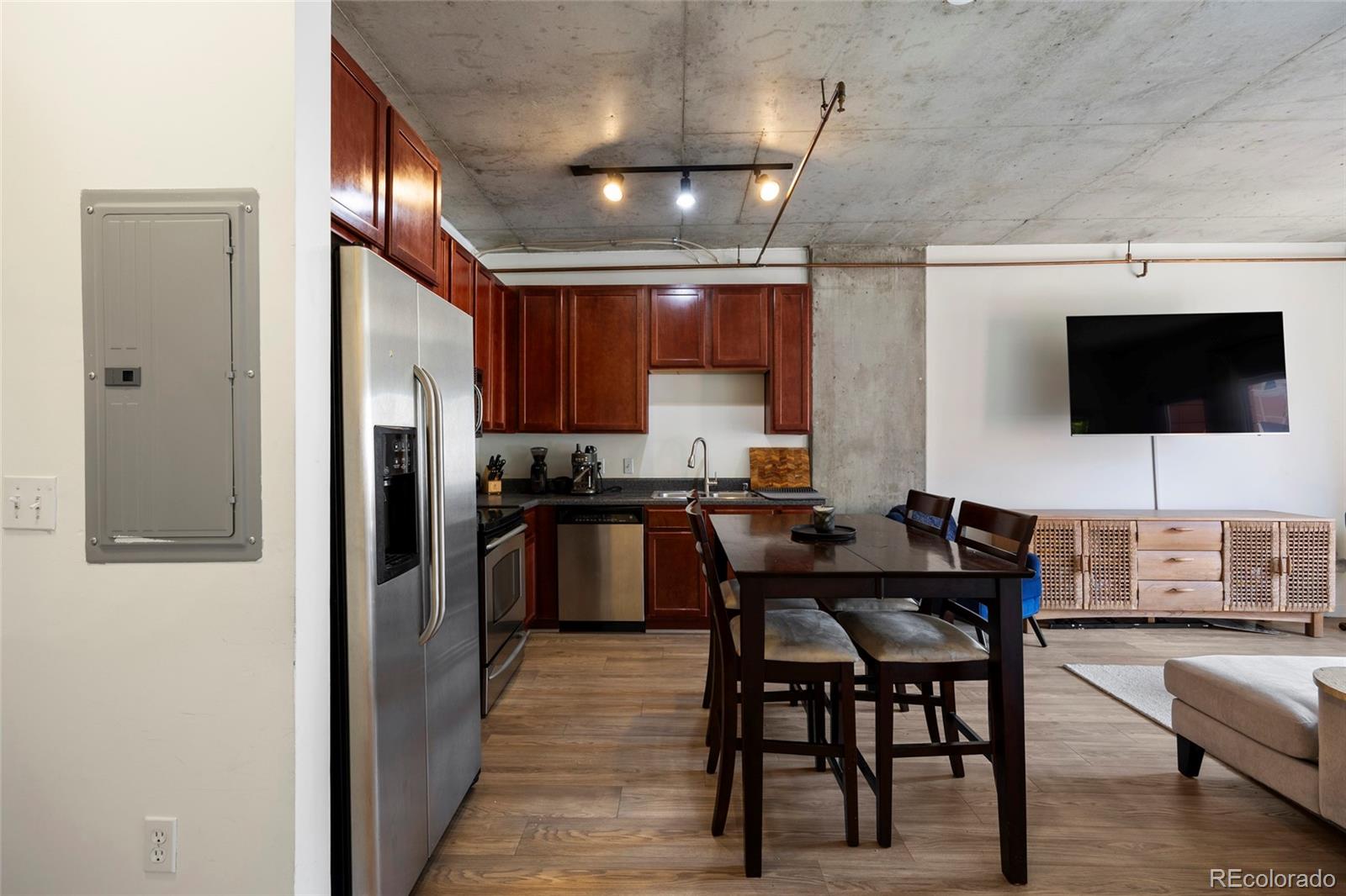 MLS Image #6 for 1475  delgany street,denver, Colorado