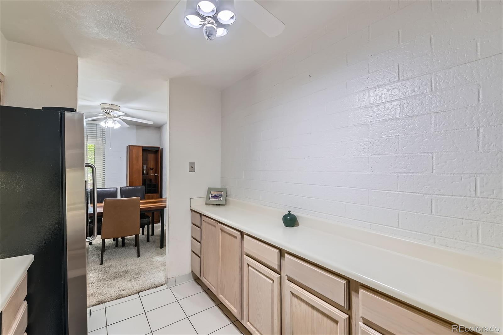 MLS Image #13 for 460 s marion parkway,denver, Colorado