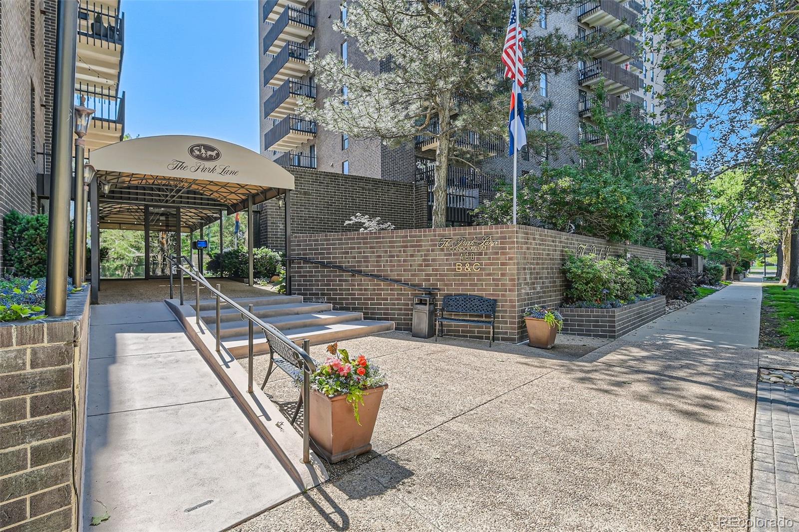 MLS Image #3 for 460 s marion parkway,denver, Colorado