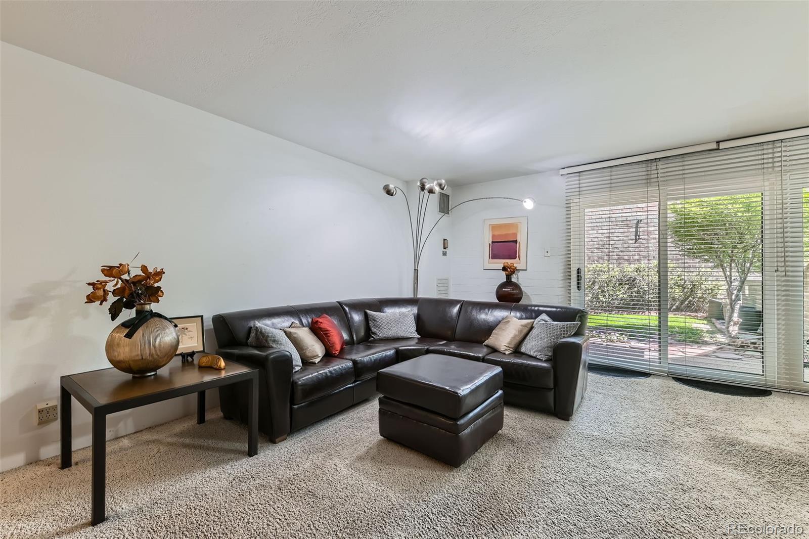 MLS Image #8 for 460 s marion parkway,denver, Colorado