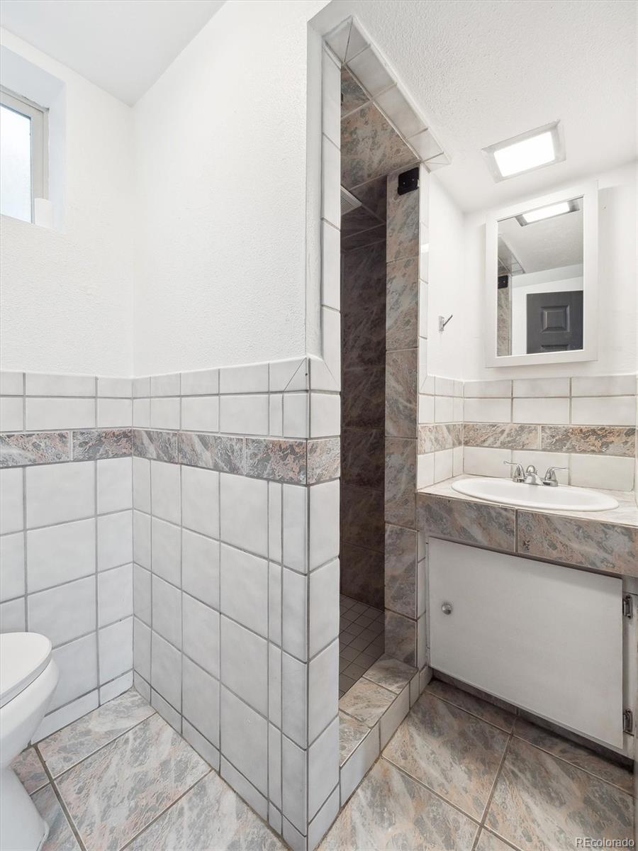 MLS Image #7 for 3050 s delaware street,englewood, Colorado