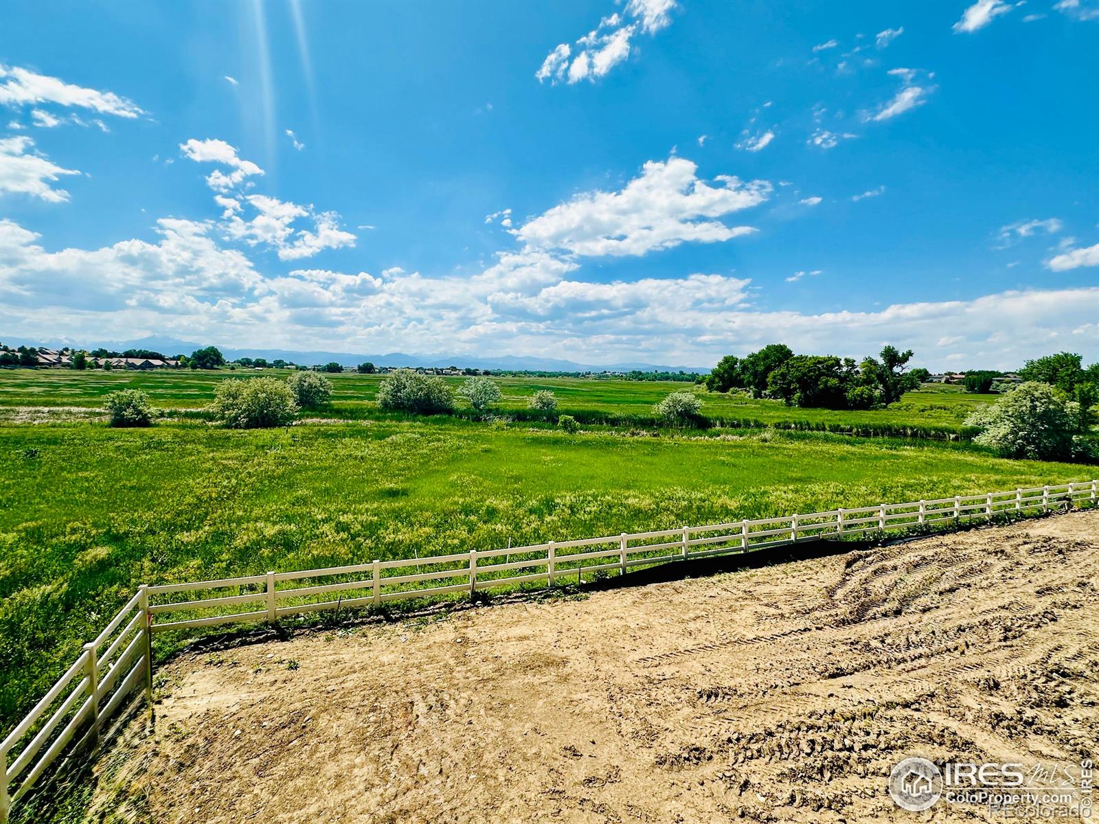MLS Image #3 for 3836  sprucewood drive,johnstown, Colorado