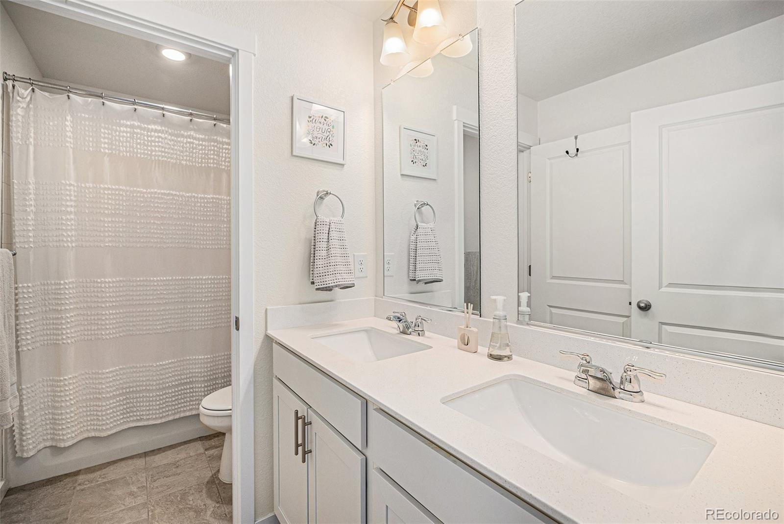 MLS Image #14 for 7415 e 158th place,thornton, Colorado