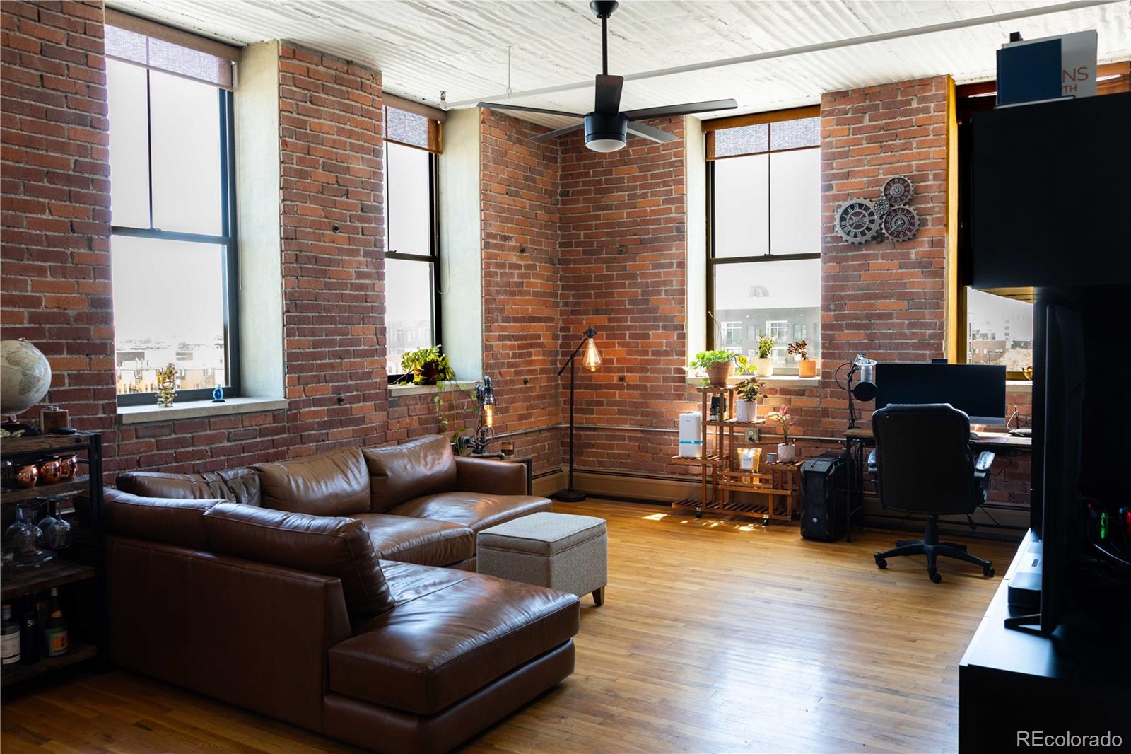 MLS Image #10 for 2261  blake street 5h,denver, Colorado