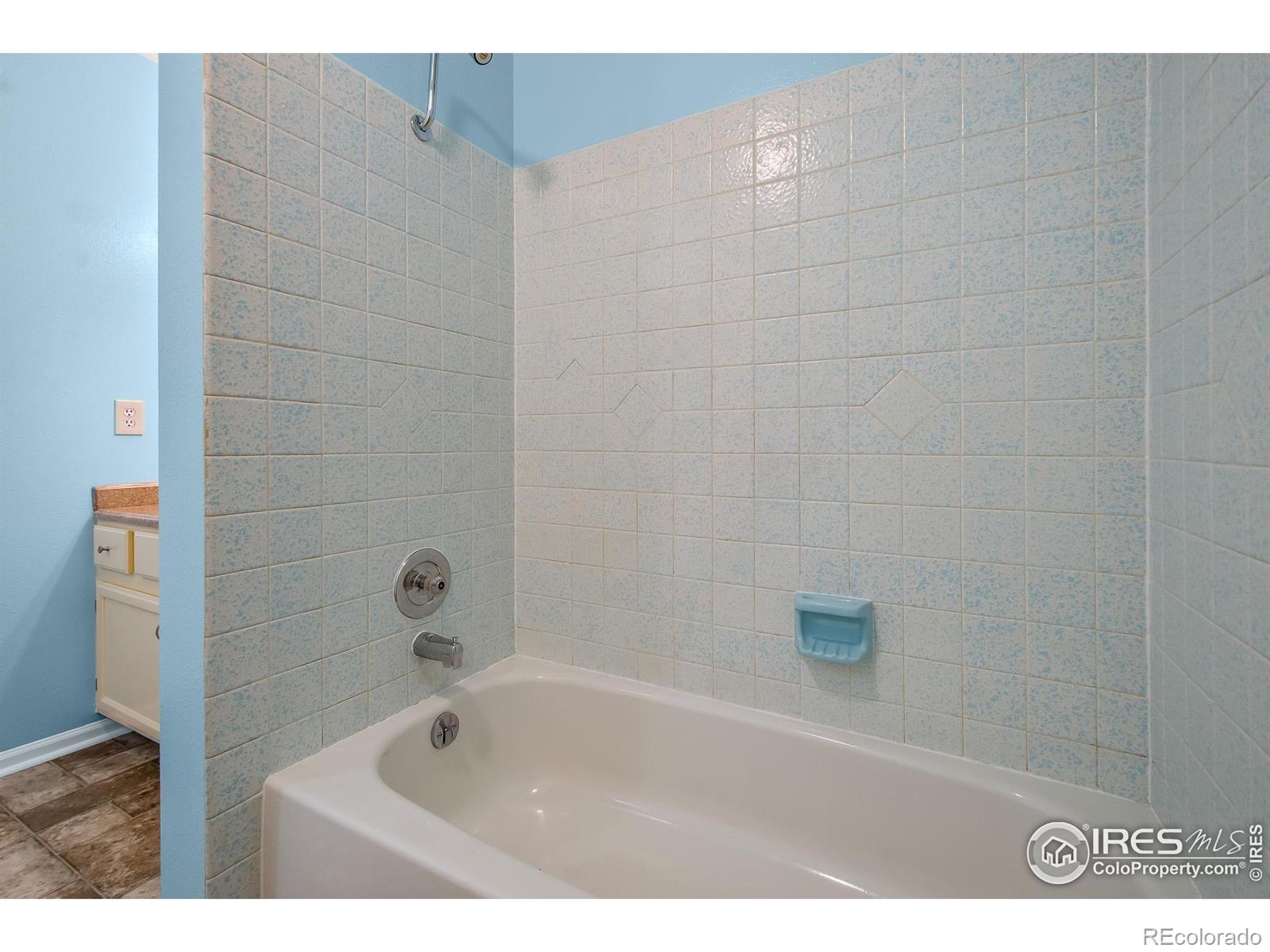 MLS Image #28 for 3465  lochwood drive,fort collins, Colorado