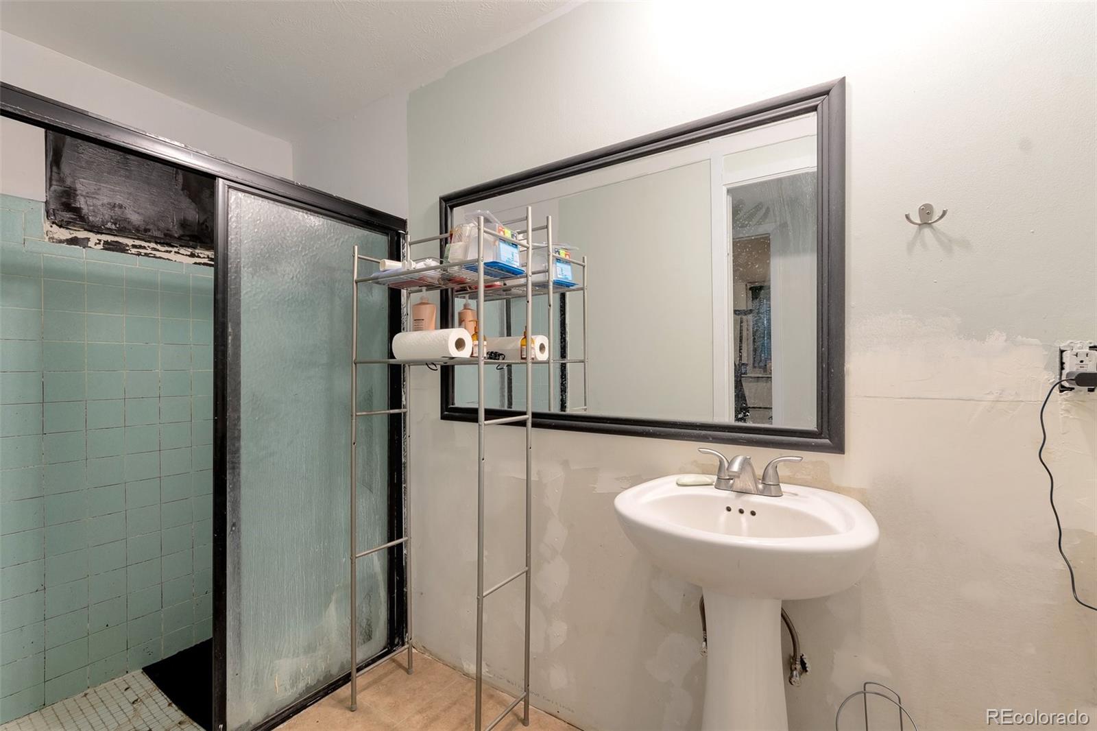 MLS Image #12 for 7930 s kendall court,littleton, Colorado