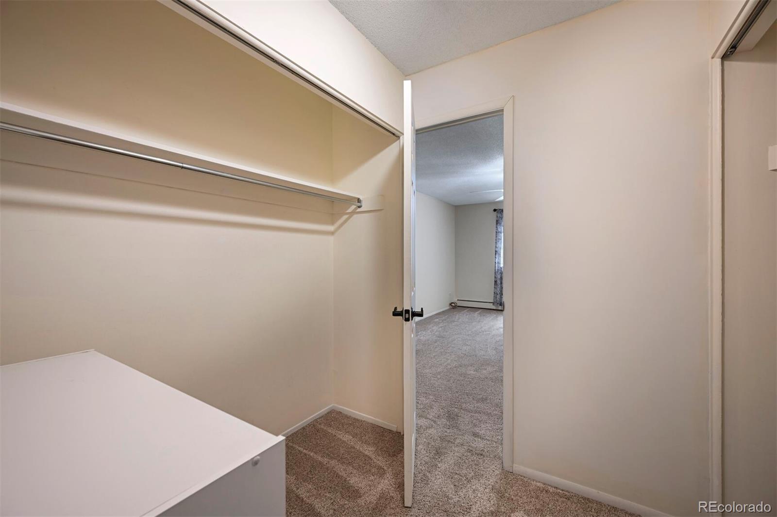 MLS Image #17 for 725 s alton way,denver, Colorado