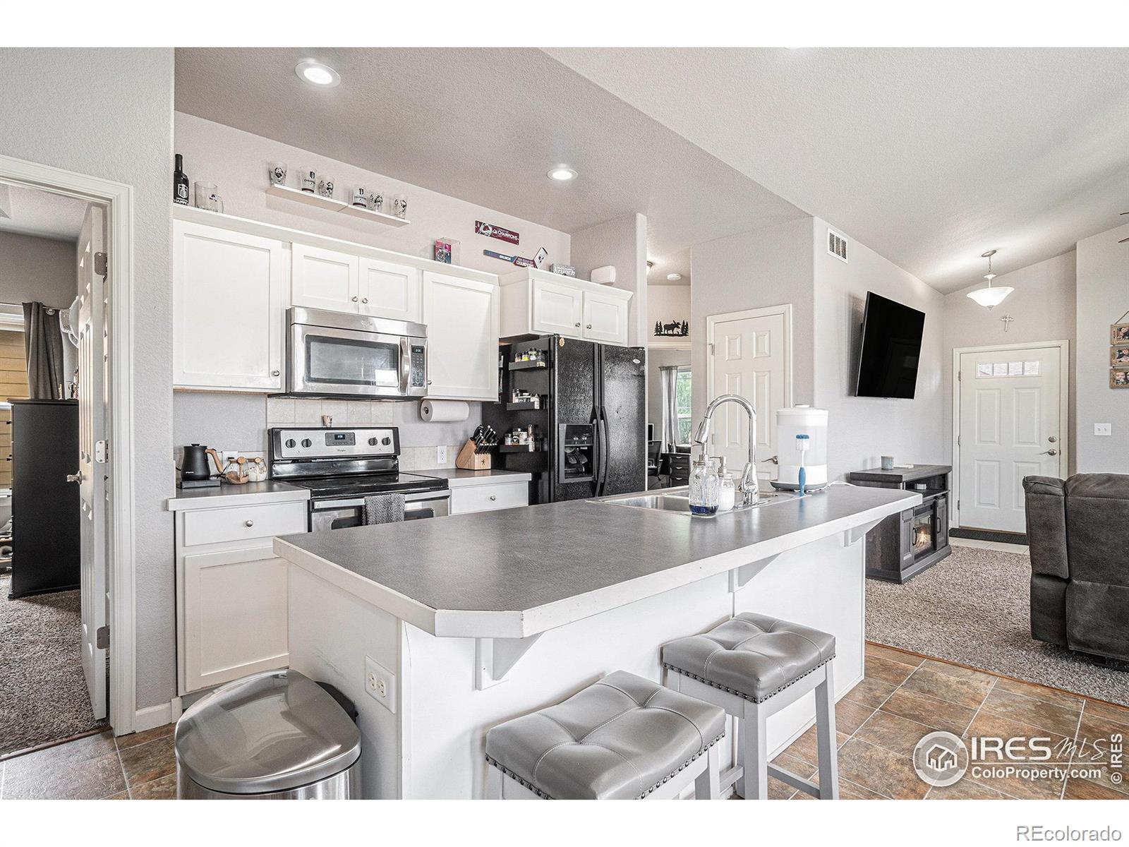 MLS Image #7 for 2500  heather lane,evans, Colorado