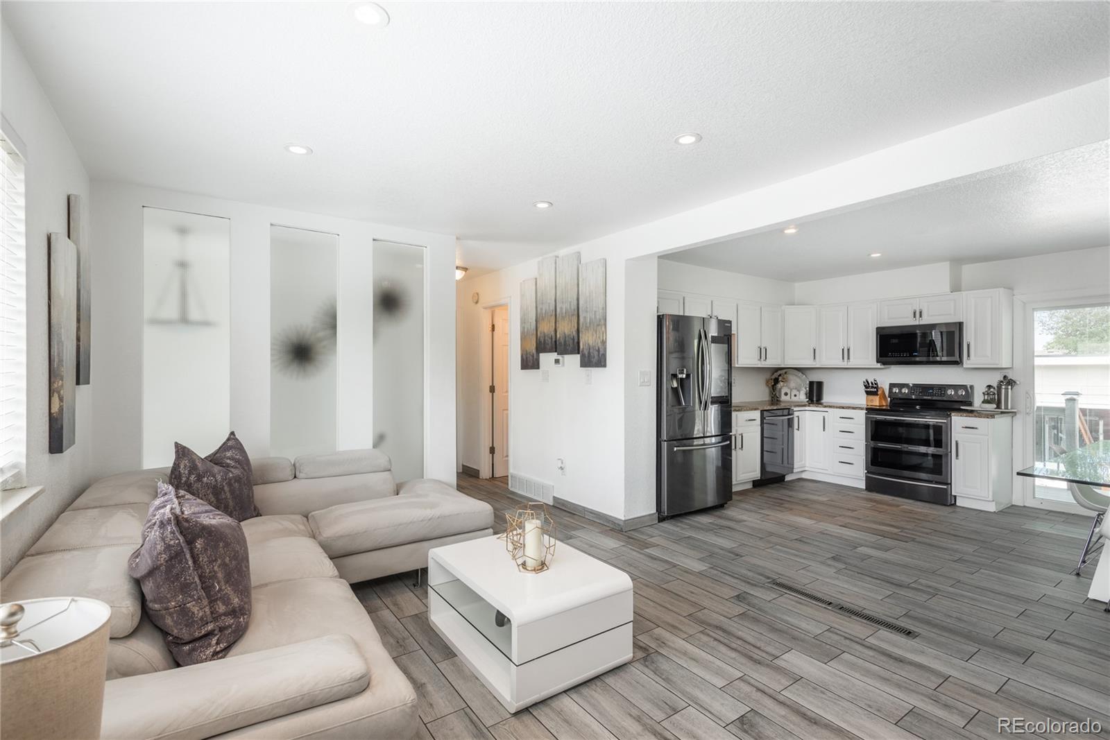 MLS Image #3 for 772  lewiston street,aurora, Colorado