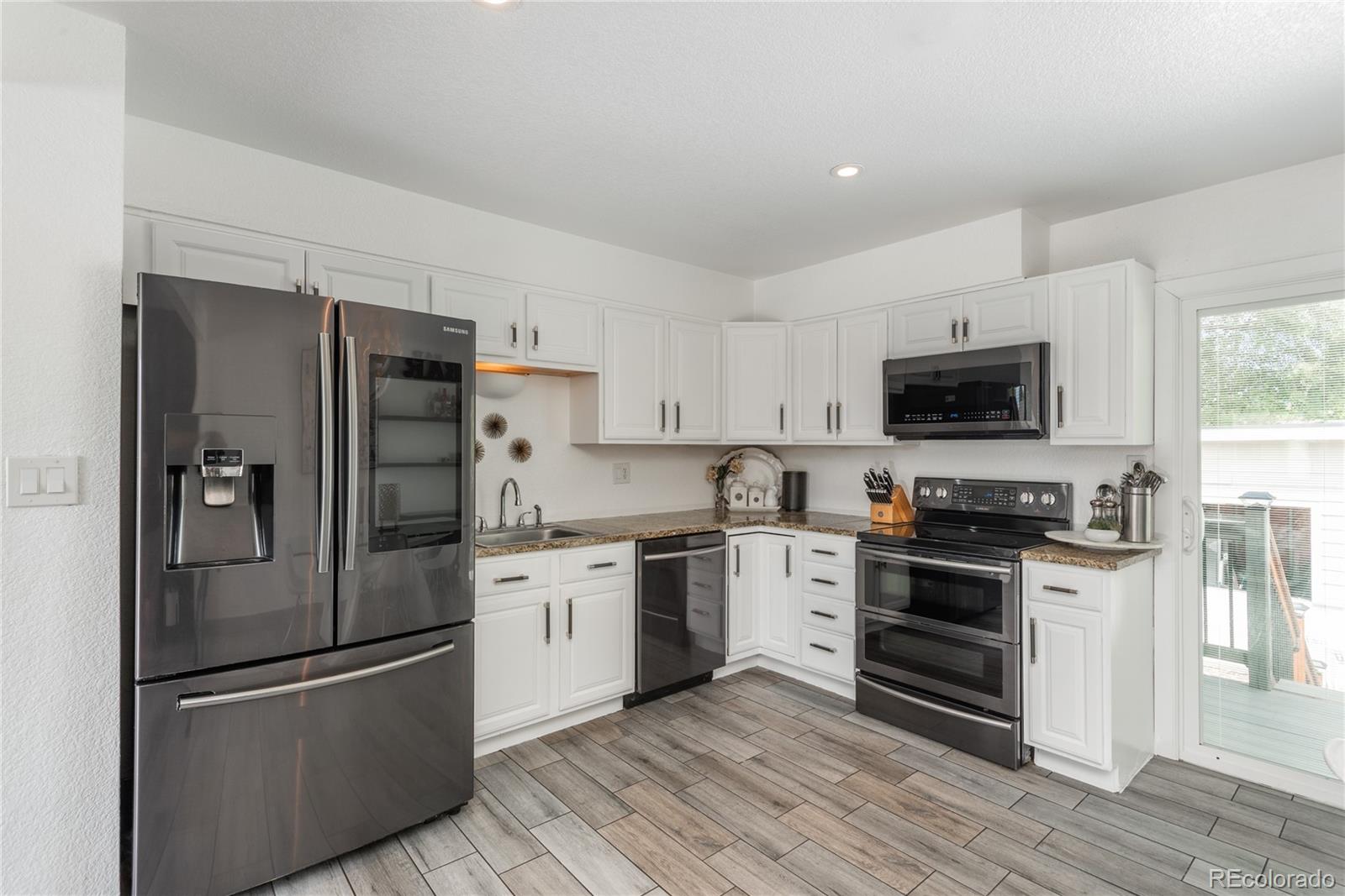 MLS Image #5 for 772  lewiston street,aurora, Colorado