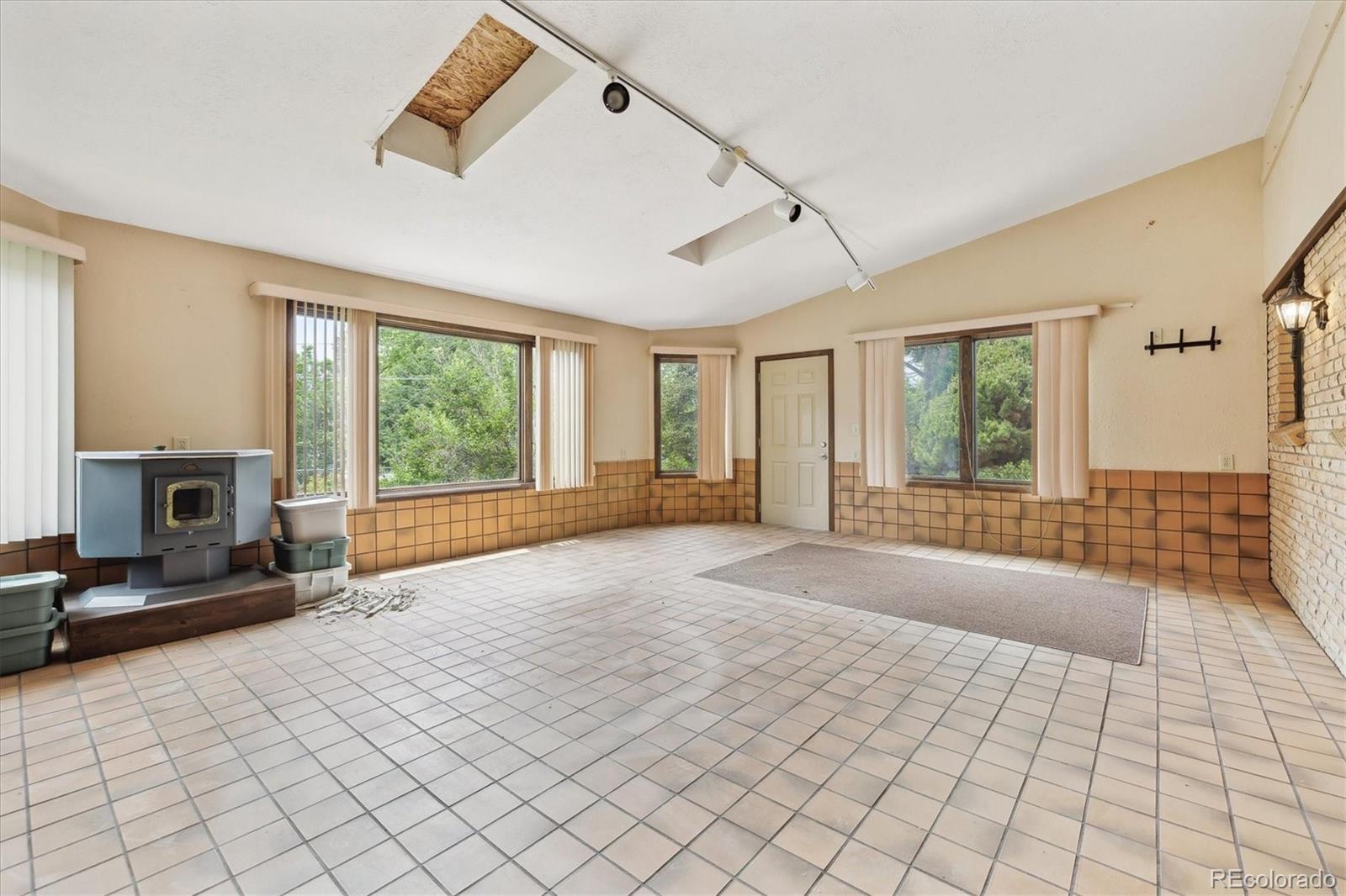 MLS Image #16 for 8588 e costilla avenue,centennial, Colorado