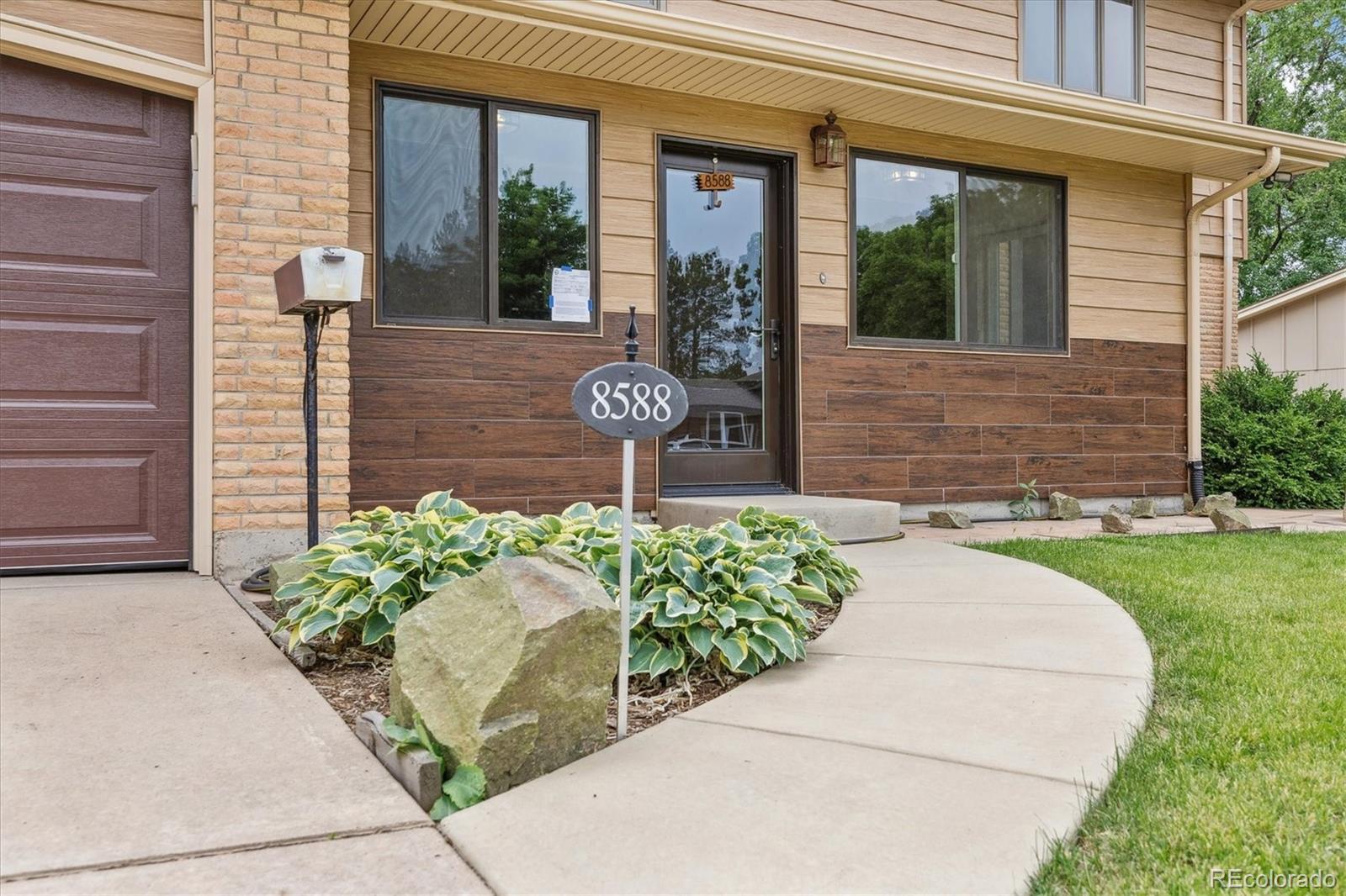 MLS Image #3 for 8588 e costilla avenue,centennial, Colorado