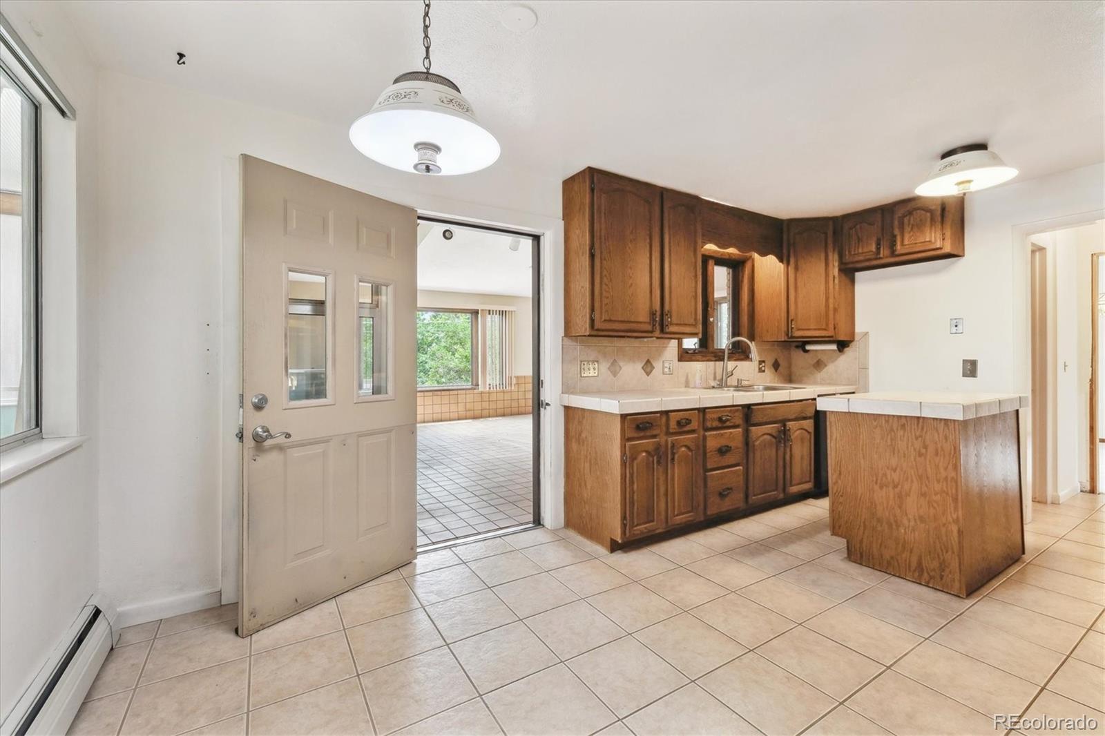 MLS Image #7 for 8588 e costilla avenue,centennial, Colorado