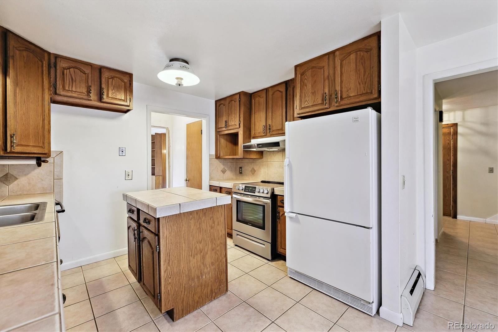 MLS Image #8 for 8588 e costilla avenue,centennial, Colorado