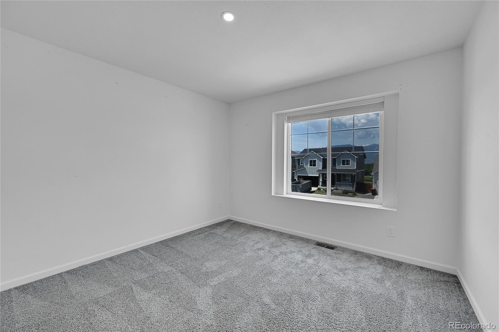 MLS Image #25 for 7084  passing sky drive,colorado springs, Colorado