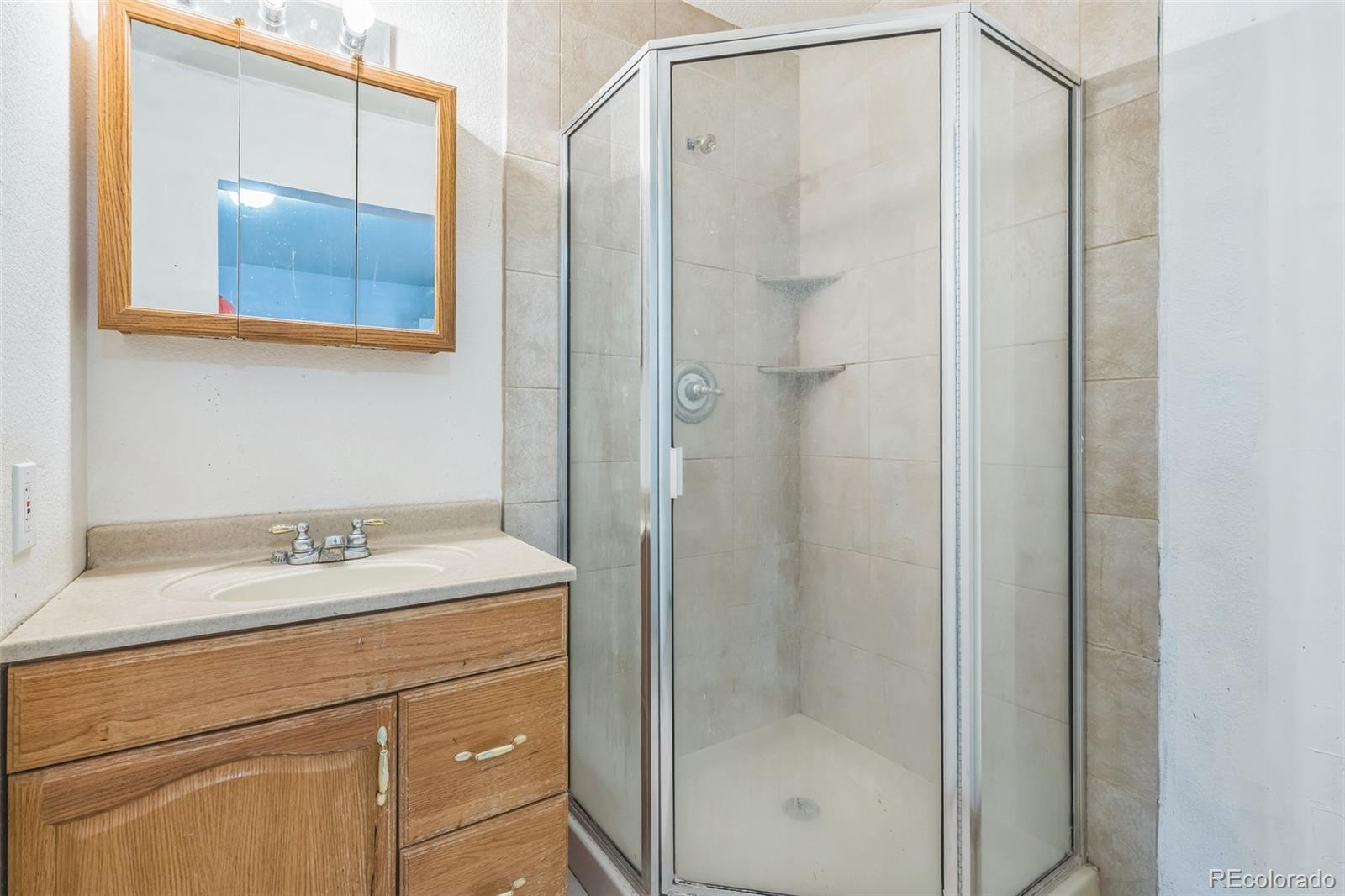 MLS Image #13 for 18  clover circle,colorado springs, Colorado